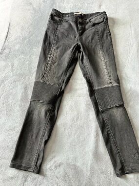 Women’s Black Gray Moto-Style Skinny Jeans